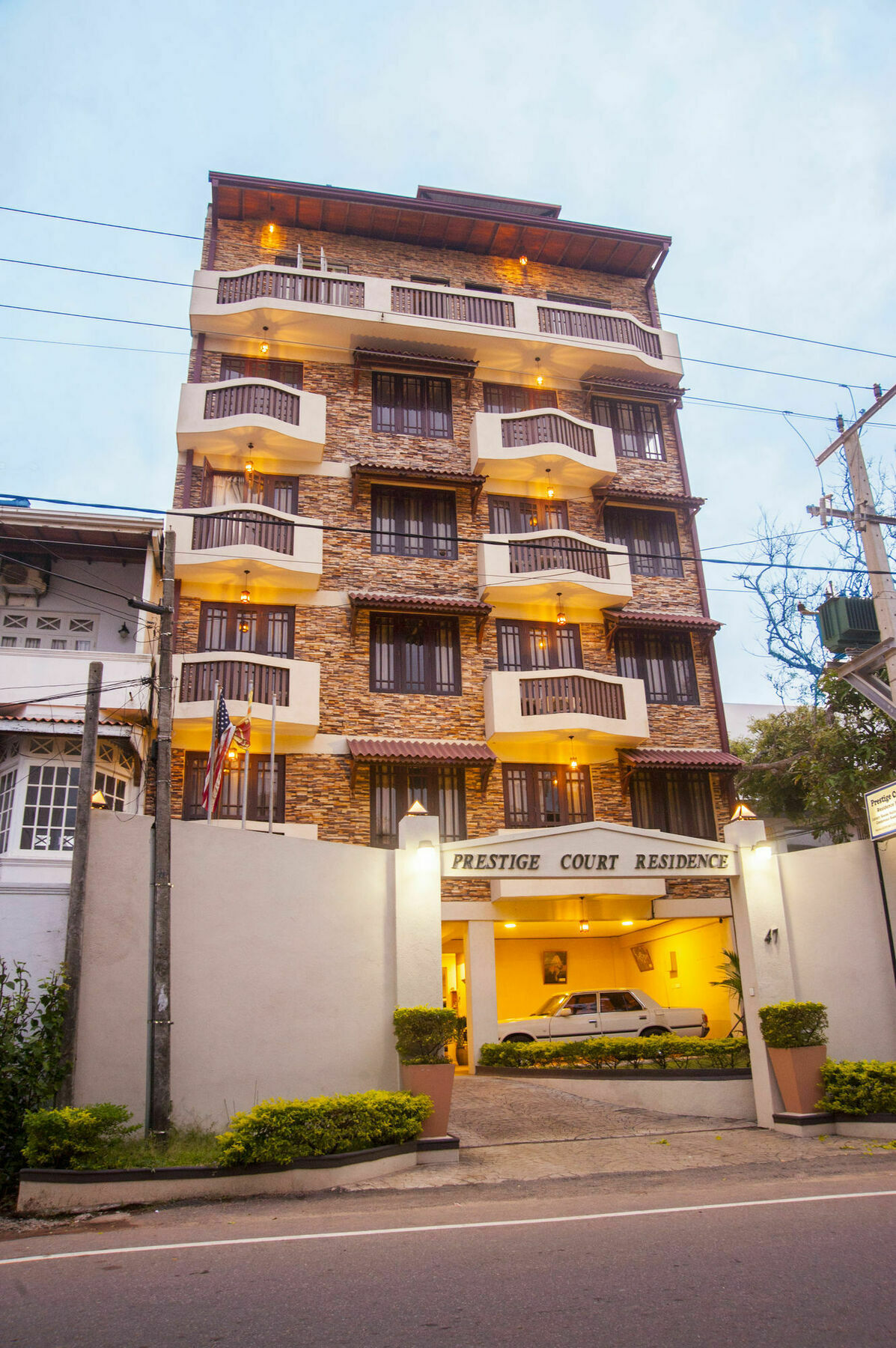 Prestige Court Residencies Hotel Dehiwala-Mount Lavinia Exterior photo
